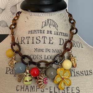 Super Cute Tortoiseshell Plastic & Metal Large Charm BEE Necklace